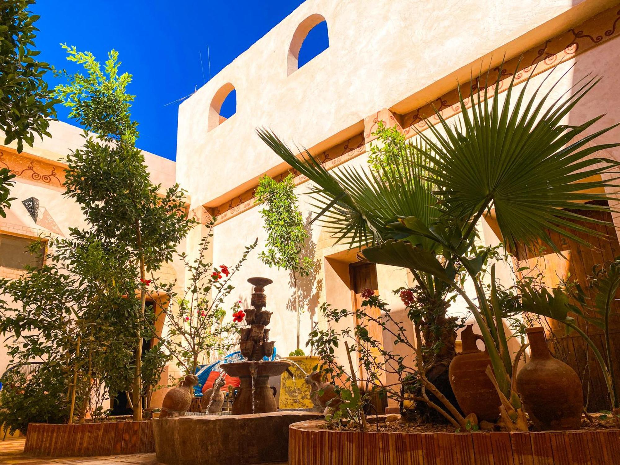 Ayouze Auberge آيت بن حدو المظهر الخارجي الصورة
